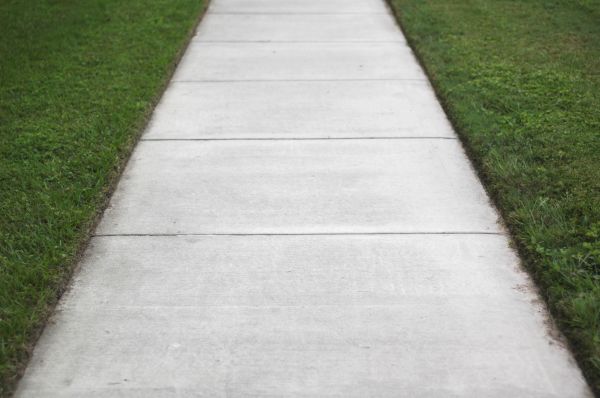 Cost of Concrete Walkway Replacement in Covington